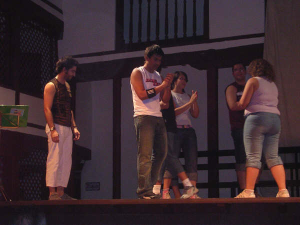 Danza del sol de Antonio Domingo, en el Corral de Comedias de Almagro (Julio de 2005)